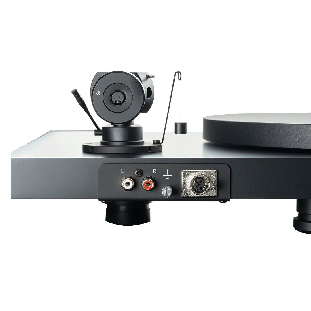 Pro-Ject Debut PRO S Balanced Turntable - Image 3